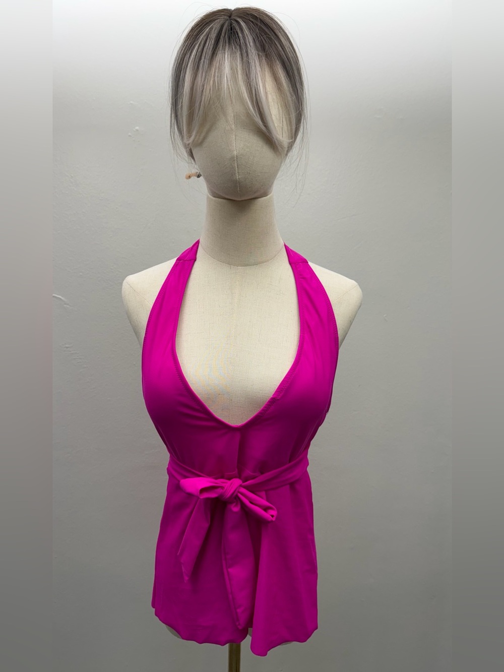 Beachsissi Pink Halter Tankini Swim Top Cover Up Tie Waist Size M NWT